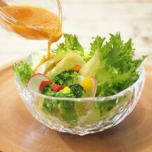 ノニジュースはこんな使い方も　ノニドレッシング