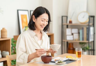 夏こそ胃腸を大切に　冷たい飲み物の摂り過ぎに注意